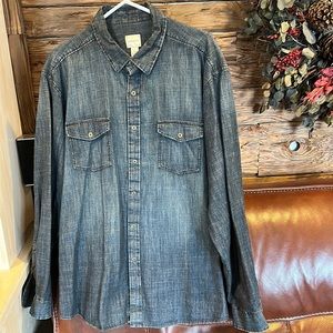 Mens G.H. Bass & Co Denim Button Down size XL